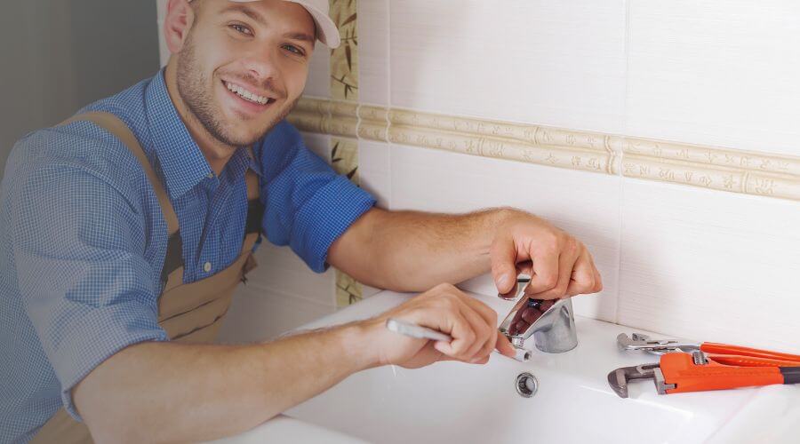 Local tankless water heater installation in Schwertner, TX